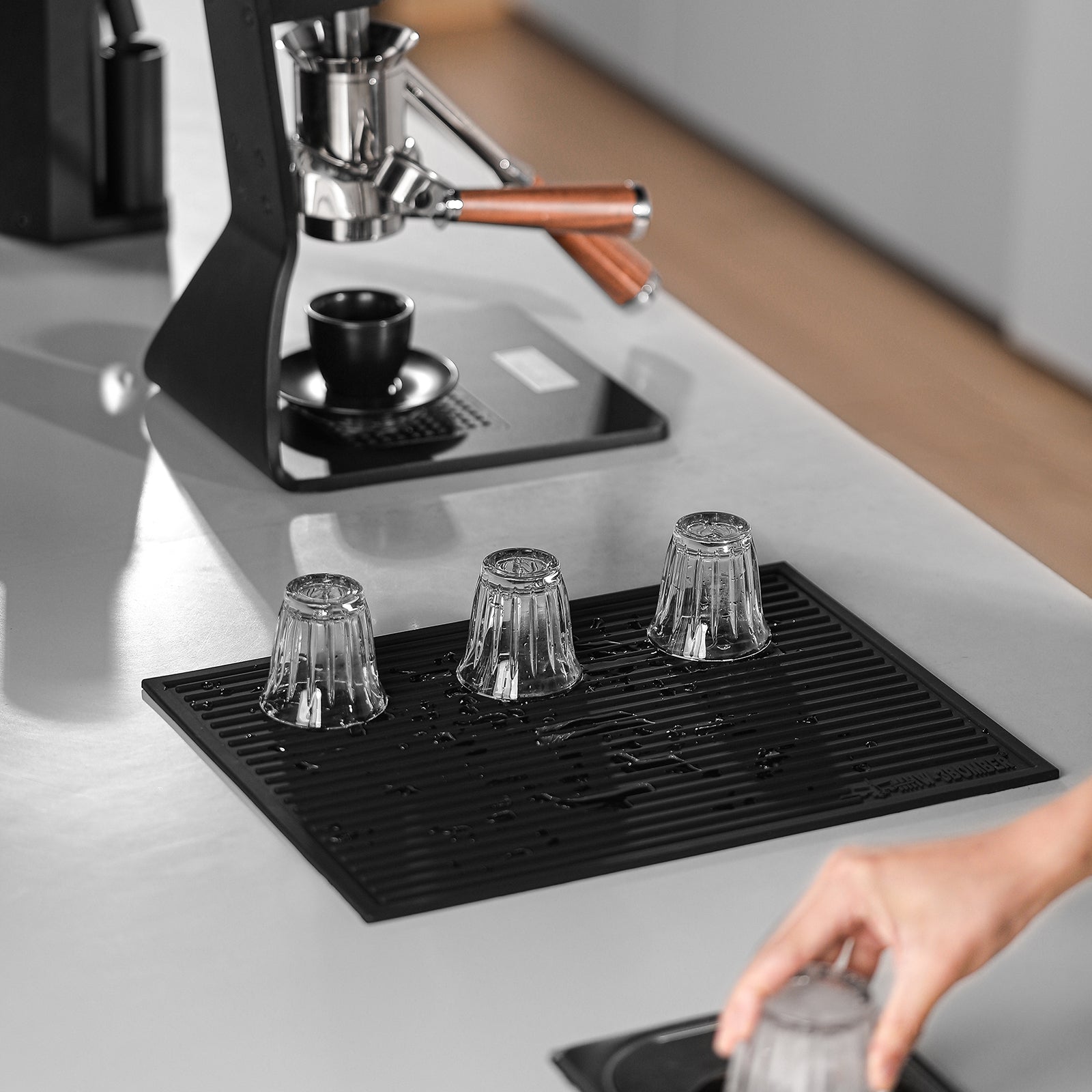 3 Bomber – Silicone Draining Mat-kuwait-barista-tools-armista-الكويت-ارميستا-باريستا