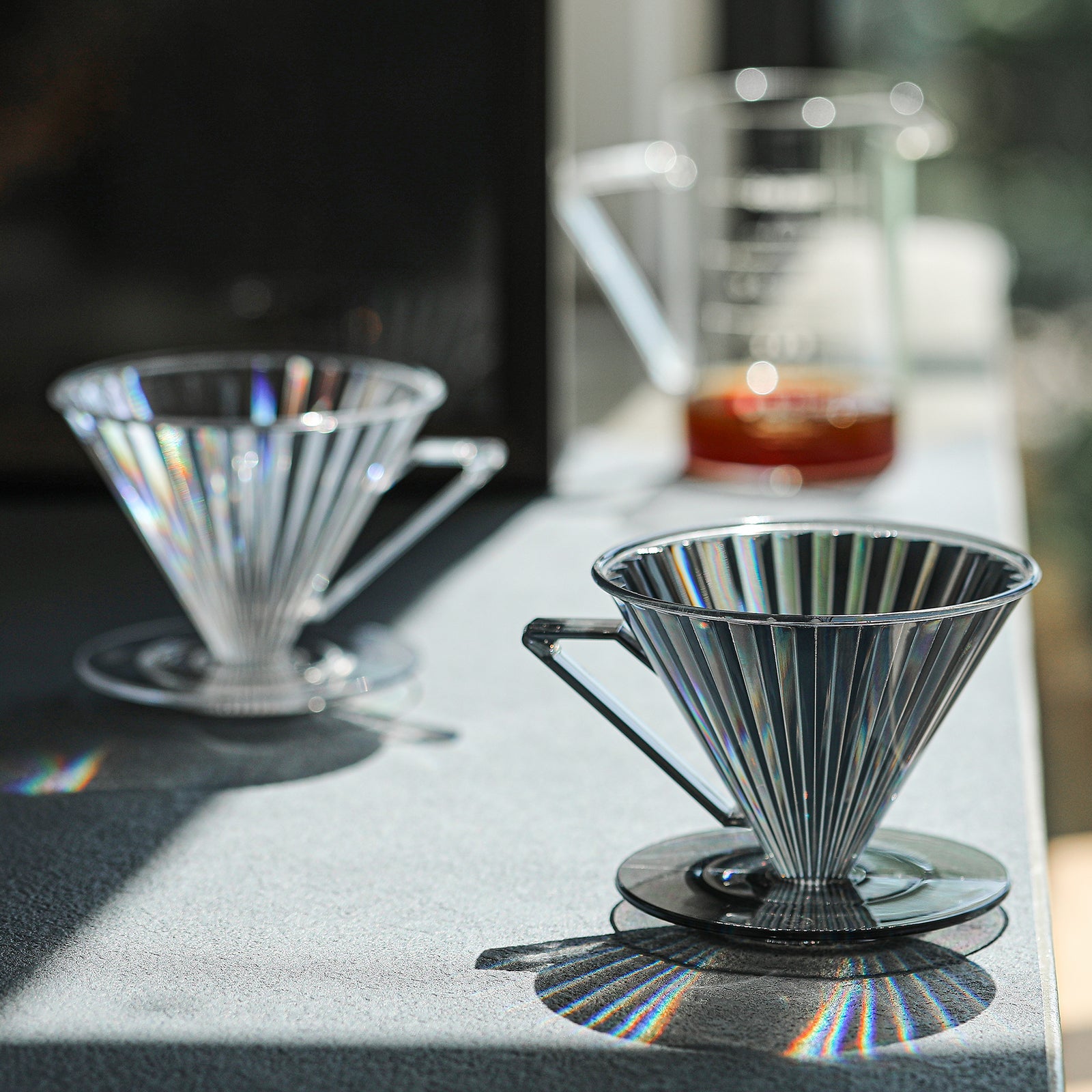 Elf Dripper V01 seated on a server during a pour-over