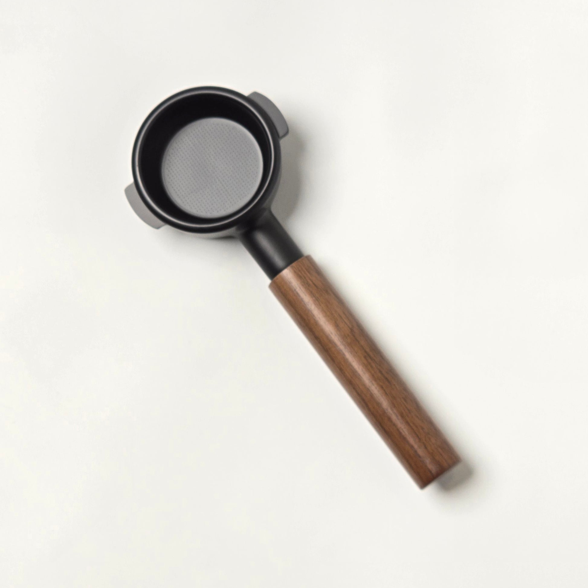 Bottomless Portafilter 58mm – Wooden Handle-ادوات-باريستا-الكويت-ارميستا-kuwait-armista