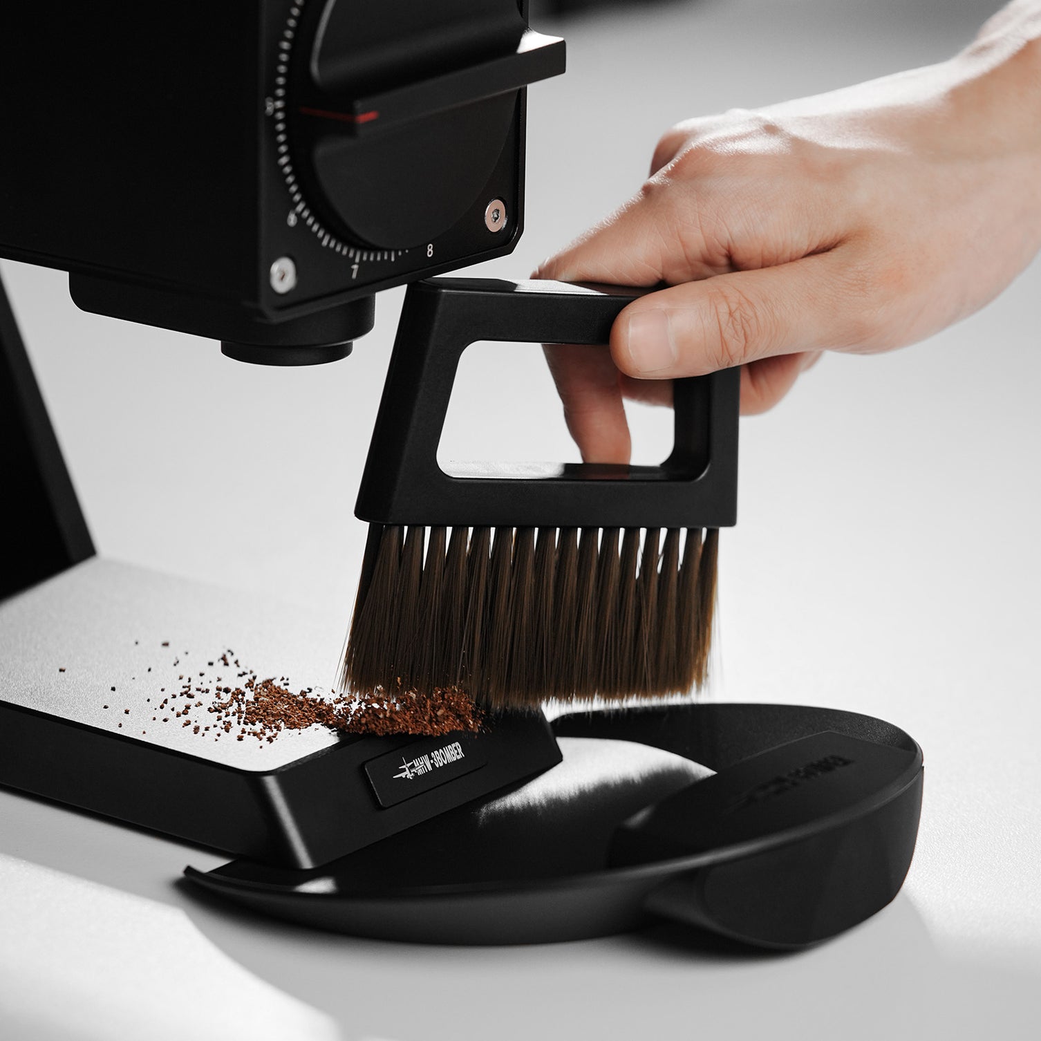 3 Bomber – Coffee Bar Brush Set