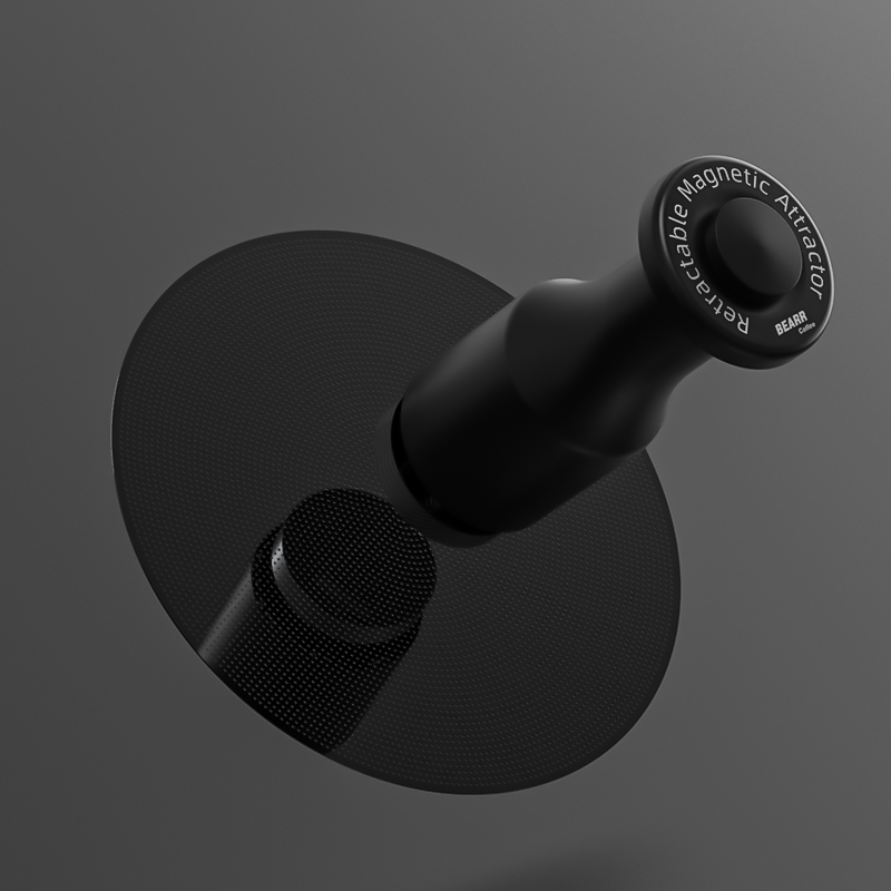 Close-up of the lifter's magnetic contact face