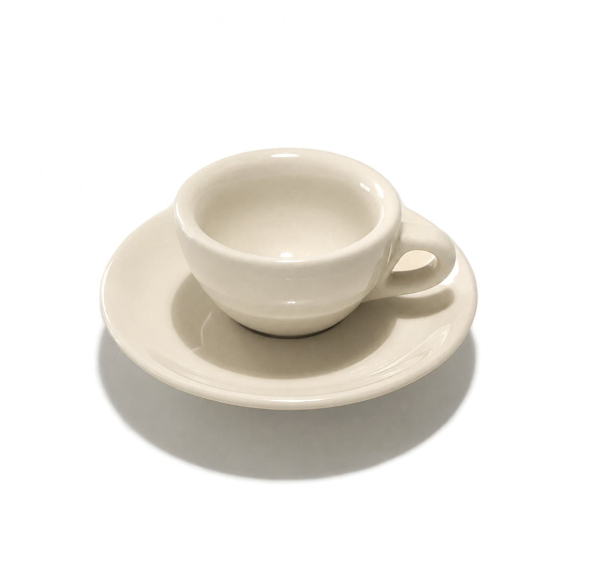 Egg Espresso Cup 60ml in Ivory — handle-free thick ceramic espresso cup